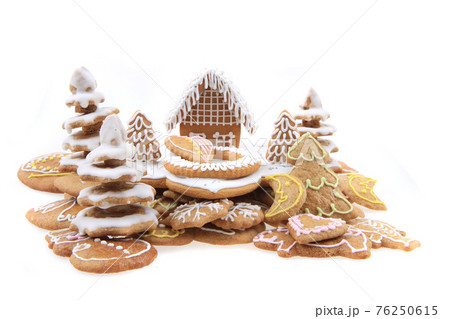 christmas ginger bread christmas house isolated christmas ginger bread christmas house isolated 76250615