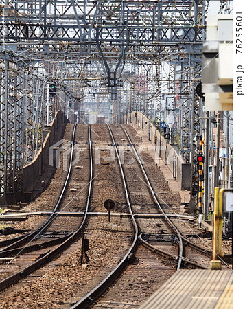 近鉄奈良線・大阪線 線路(河内山本駅) 近鉄奈良線・大阪線 線路(河内山本駅) 76255601