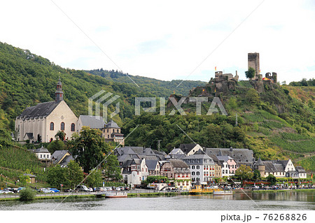 モーゼル川沿いのコッヘムの風景 モーゼル川沿いのコッヘムの風景 76268826