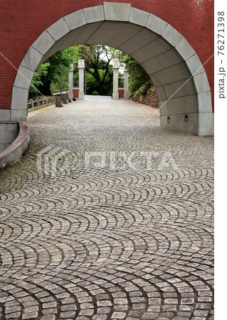 慶應義塾大学 76271398