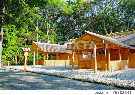 【三重】初夏の伊勢神宮別宮　月読宮境内に鎮座する伊佐奈岐宮と伊佐奈弥宮 76282841