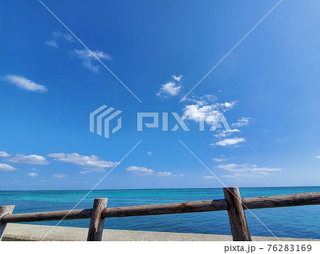 沖縄県石垣島、南ぬ浜町緑地公園の景色 沖縄県石垣島、南ぬ浜町緑地公園の景色 76283169