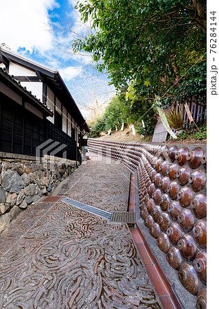 常滑 やきもの散歩道 でんでん坂 常滑 やきもの散歩道 でんでん坂 76284144