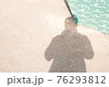 カメラマンのシルエット 76293812