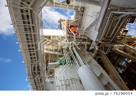 地球深部探査船の巨大な配管(清水港・静岡) 地球深部探査船の巨大な配管(清水港・静岡) 76296054