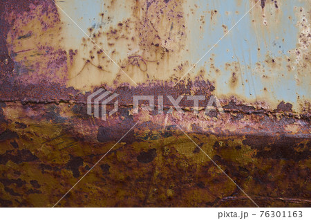 vintage old rusty sailing ship in need of repair. vintage old rusty sailing ship in need of repair. 76301163