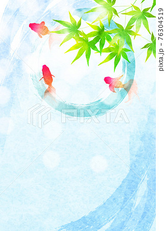 金魚　暑中見舞い　もみじ　背景 76304519