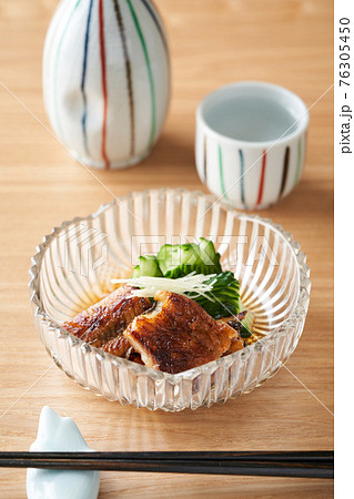 うざく(きゅうりと鰻の酢の物) うざく(きゅうりと鰻の酢の物) 76305450