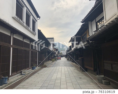 住宅地の風景 広島の竹原 古い街並み 住宅地の風景 広島の竹原 古い街並み 76310619