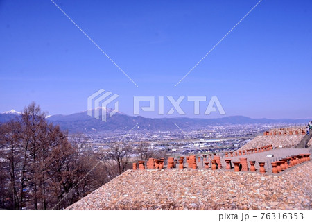 前方後円墳の森将軍塚古墳 76316353