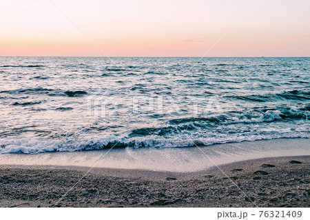 Beautiful turquoise water of the sea at dawn Beautiful turquoise water of the sea at dawn 76321409
