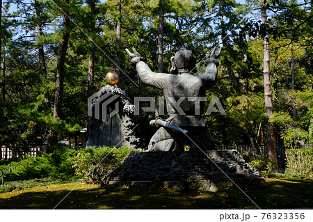出雲大社の大国主大神像 出雲大社の大国主大神像 76323356
