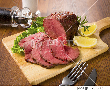ローストビーフ 76324358