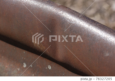 レールとガードレールの錆 76327205