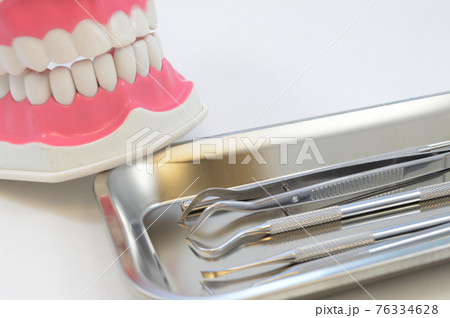 Dental Cleaning Tools 76334628