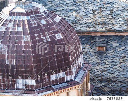 view of dome of Cappella Colleoni in Bergamo view of dome of Cappella Colleoni in Bergamo 76336884