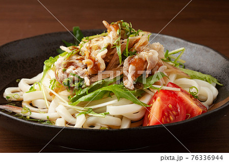 ミョウガの冷しゃぶうどん 76336944