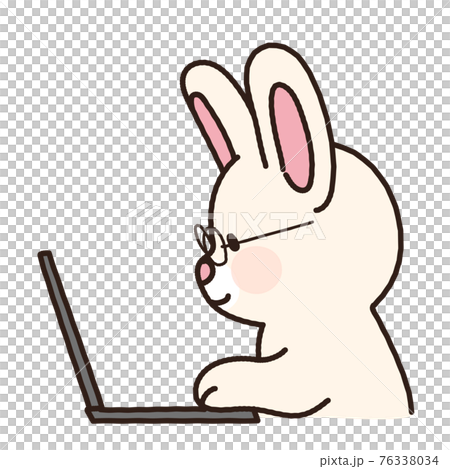 ノートパソコンで作業する可愛い白ウサギのイラスト　主線あり 76338034