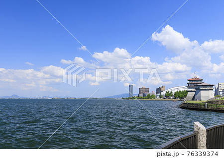 滋賀県大津市　琵琶湖の風景 76339374