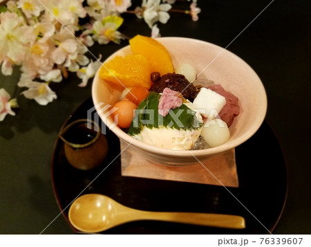 桜クリームあんみつ 76339607