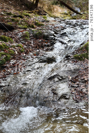 京都大原の律川上流 76347196