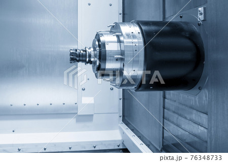 The spindle of horizontal CNC machining center.  76348733