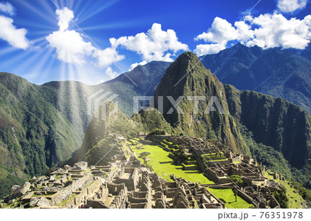 古代インカ文明遺跡のマチュピツ 76351978
