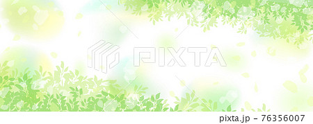 ぼんやりぼやけた新緑の横長背景イラスト 76356007
