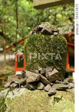 鞍馬寺　魔王の瀧 76357875