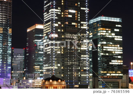 東京夜景 超高層ビル群 東京夜景 超高層ビル群 76365596