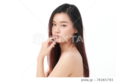 Beautiful young asian woman with clean fresh skin on white background, Face care, Facial treatment, 76365793