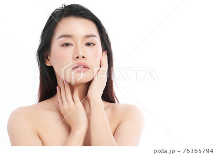 Beautiful young asian woman with clean fresh skin on white background, Face care, Facial treatment, 76365794