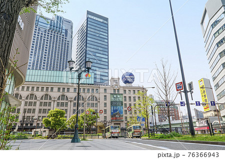 誰もいない大阪　南海難波駅前　ミナミ　2021年3月 76366943