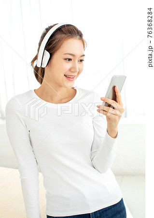 女性 女 女の子 76368284