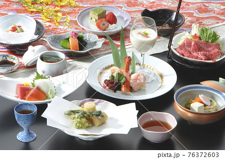 ホテルの料理 会席プラン ホテルの料理 会席プラン 76372603