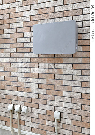 住宅の太陽光発電用パワーコンディショナ装置(パワコン、PCS) 住宅の太陽光発電用パワーコンディショナ装置(パワコン、PCS) 76376654