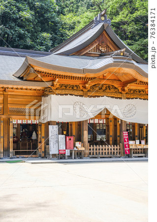 穂高神社(安曇野市)拝殿 穂高神社(安曇野市)拝殿 76384171