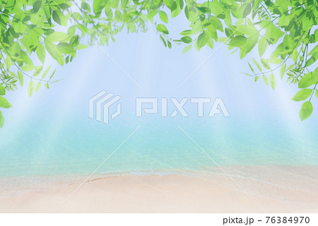 初夏の新緑と海のイラスト素材