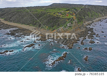 種子島最南端の門倉岬の海岸空撮 種子島最南端の門倉岬の海岸空撮 76385105