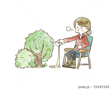 食べ残しのスープを地面に捨てている女性のイラスト素材