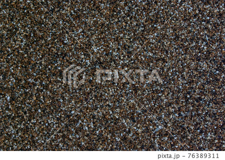 英国　小石　砂利の地面 76389311