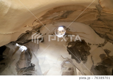 A bell-shaped cave in Beit Guvrin National Park in the Judean Plain in southern Israel	 76389701