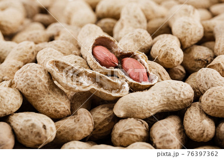 background of peanuts 76397362