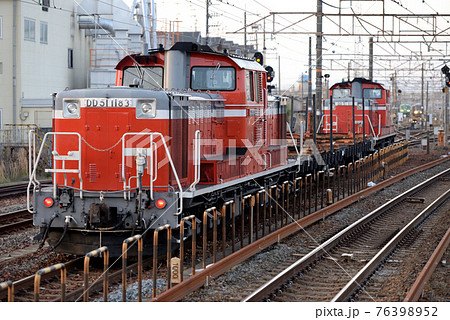 車両基地に帰還するDD51プッシュプル工臨 76398952