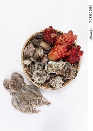 assorted seafood and squid assorted seafood and squid 76399696