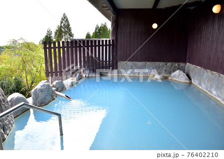 わいた温泉郷　豊礼の湯　はげの湯温泉　青白色の湯　ホワイトブルーの湯　九州の温泉 76402210
