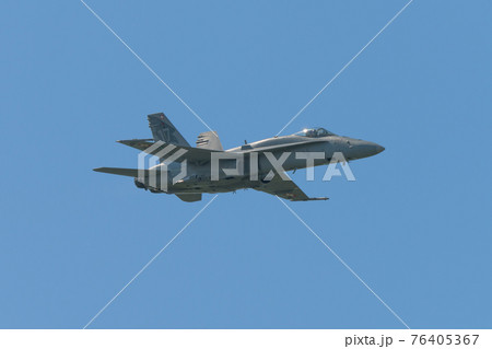 スイス空軍F/A-18Cホーネット水平飛行 スイス空軍F/A-18Cホーネット水平飛行 76405367