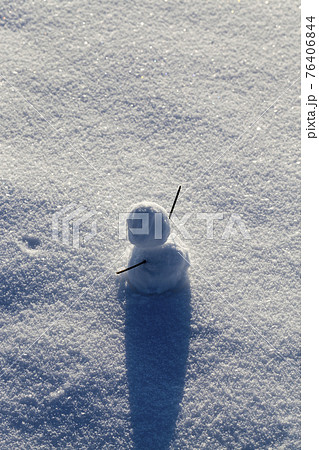 one small snowman in the winter season, close up one small snowman in the winter season, close up 76406844