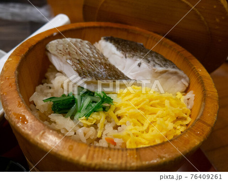 松山名物:鯛めし 松山名物:鯛めし 76409261