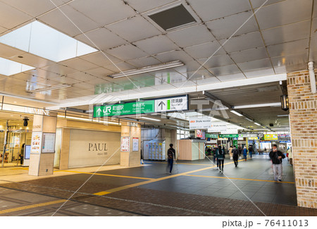 東京 JR町田駅 北口通路 東京 JR町田駅 北口通路 76411013